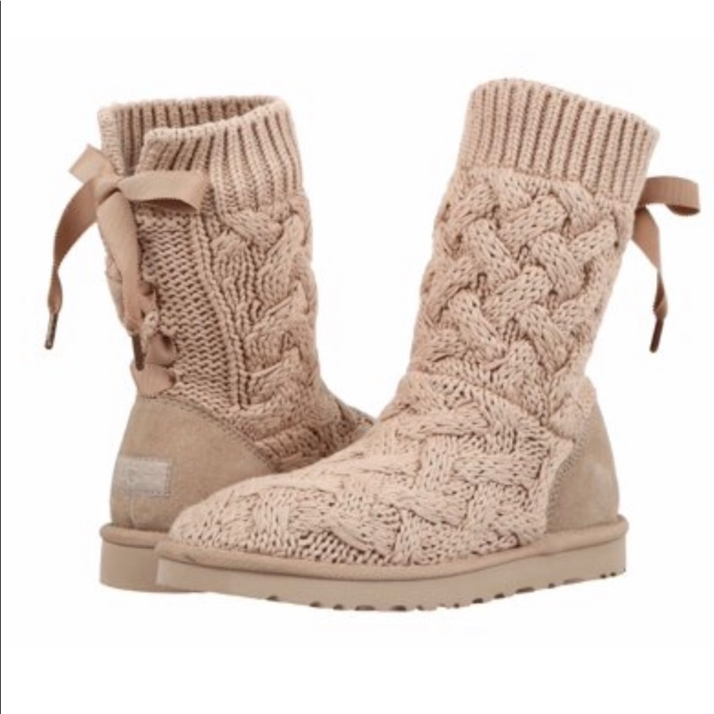 Beautiful UGG crocheted boots worn twice💕